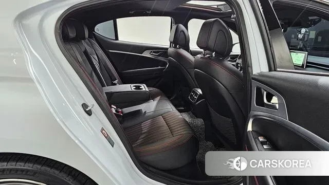 Genesis G70 2019 Белый из Кореи, фото 3