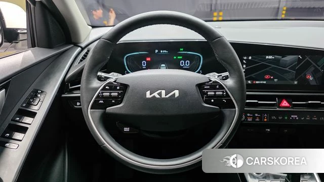 Kia Di Ol Nu Niro 2022 Белый из Кореи, фото 3