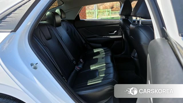 Hyundai Avante (CN7) 2022 Белый из Кореи, фото 3