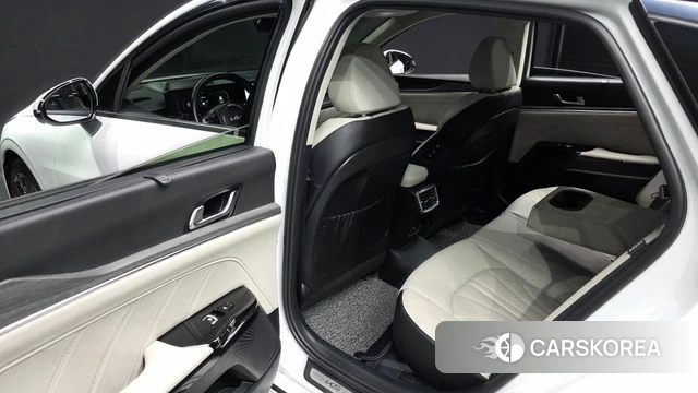 Kia The New K5 3rd generation 2025 Белый из Кореи, фото 3