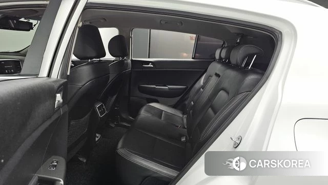 Kia Sportage The Bold 2018 Белый из Кореи, фото 3