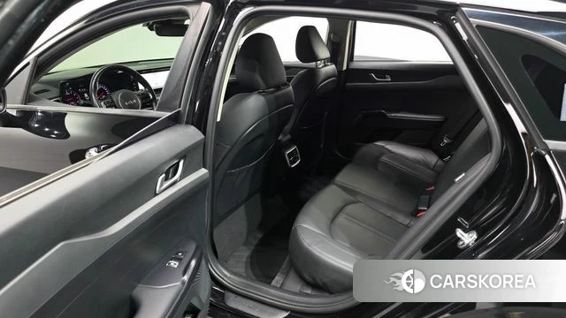 Kia K5 3rd generation 2022 Черный из Кореи, фото 3