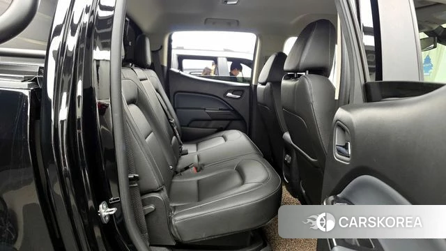 Chevrolet (GM Daewoo) Real New Colorado 2020 Черный из Кореи, фото 3