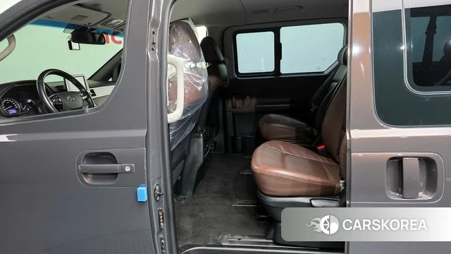 Hyundai The New Grand Starex 2019 Черный из Кореи, фото 3