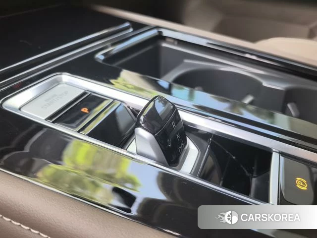 Volkswagen Weiran 2022 Красный из Китая, фото 3