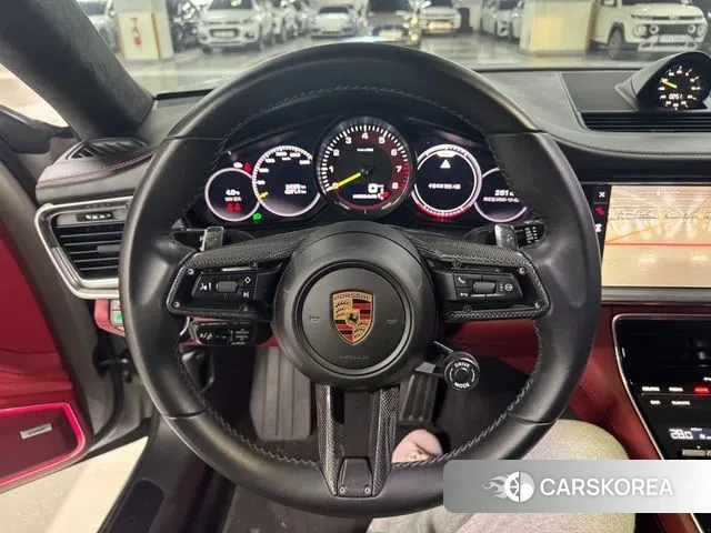 Porsche Panamera (971) 2023 Серебристо-серый из Кореи, фото 3