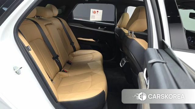 Kia K5 3rd generation 2023 Белый из Кореи, фото 3