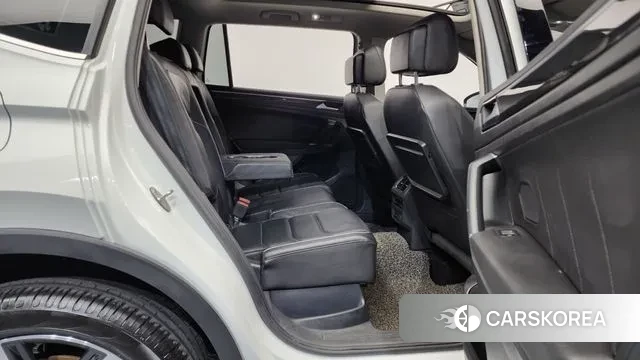 Volkswagen Tiguan Allspace 2018 Белый из Кореи, фото 3