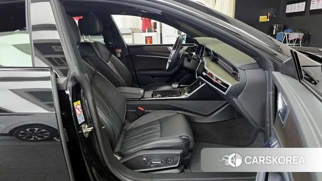 Audi A7 (4K) 2023 Черный из Кореи, фото 3