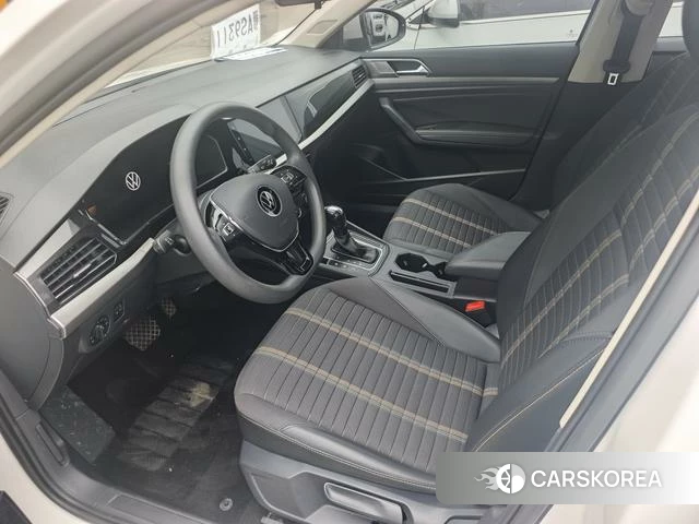Volkswagen Lavida 2021 Белый из Китая, фото 3
