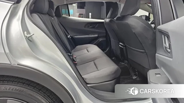 Toyota Prius 5th Generation 2024 Серебряный из Кореи, фото 3