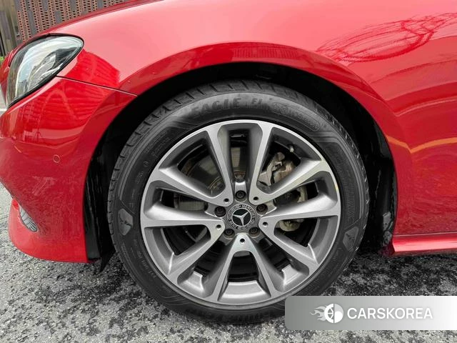 Mercedes-Benz E-class (imported) 2019 Красный из Китая, фото 3