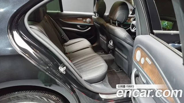 Mercedes-Benz E-Class W213 2019 Черный из Кореи, фото 3