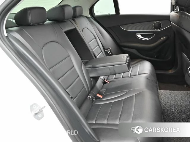 Mercedes-Benz C-Class W205 2019 Белый из Кореи, фото 3