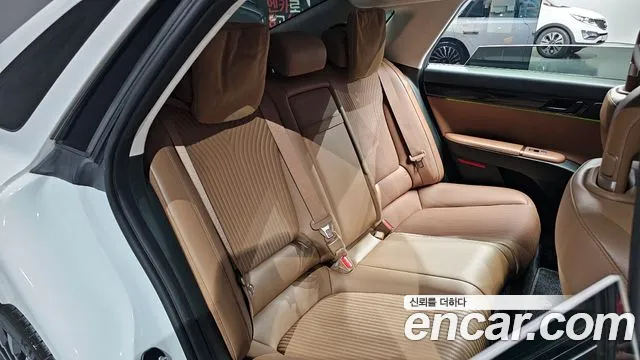 Hyundai Grandeur (GN7) 2023 Белый из Кореи, фото 3