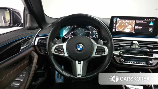 BMW 5 Series (G30) 2021 Черный из Кореи, фото 3