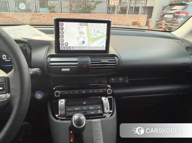 Hyundai Casper 2022 Зеленый из Кореи, фото 3