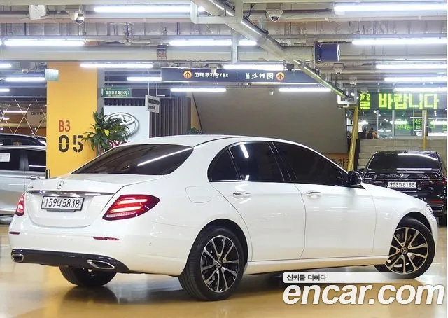Mercedes-Benz E-Class W213 id 2529486 из Кореи 3