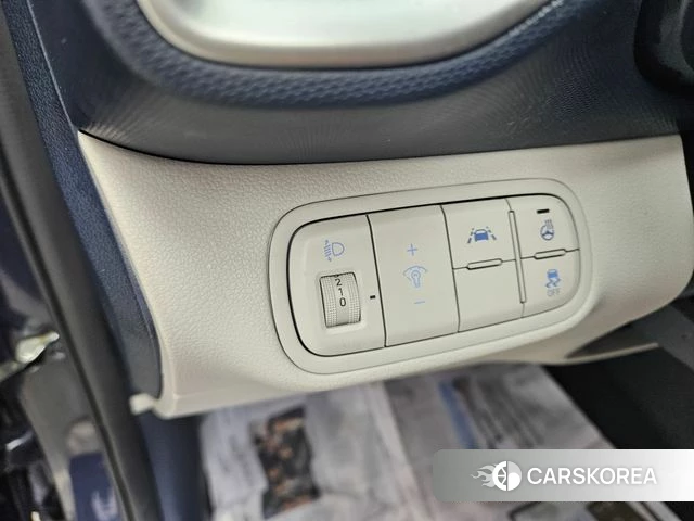 Hyundai Venue 2021 Синий из Кореи, фото 3