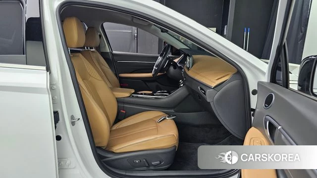 Hyundai Sonata (DN8) 2023 Белый из Кореи, фото 3