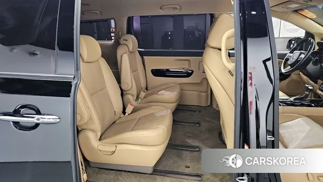 Kia The New Carnival 2019 Черный из Кореи, фото 3