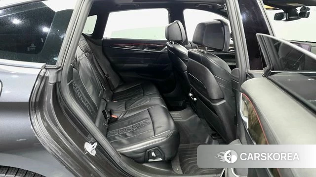 BMW 6 Series GT (G32) 2019 Серый из Кореи, фото 3