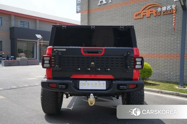 Jeep Gladiator 2023 Белый из Китая, фото 3