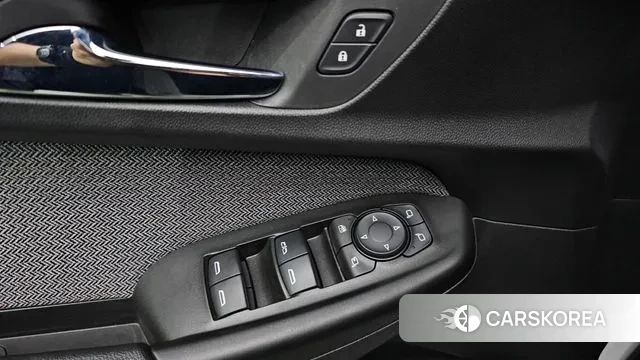 Chevrolet (GM Daewoo) Trailblazer 2021 Белый из Кореи, фото 3