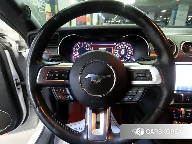 Ford Mustang 2021 Белый из Кореи, фото 3