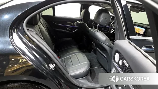 Mercedes-Benz E-Class W213 2020 Черный из Кореи, фото 3