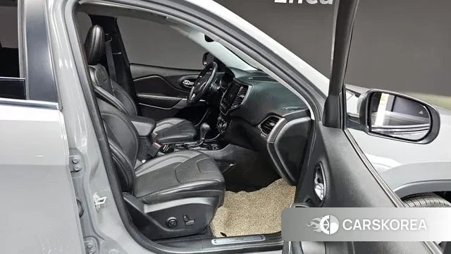 Jeep Cherokee (KL) 2021 Серый из Кореи, фото 3