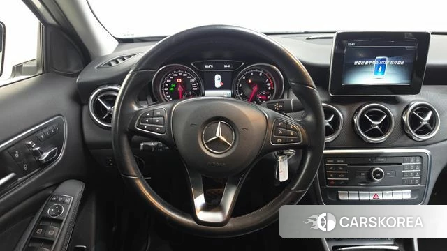 Mercedes-Benz GLA-Class X156 2018 Белый из Кореи, фото 3