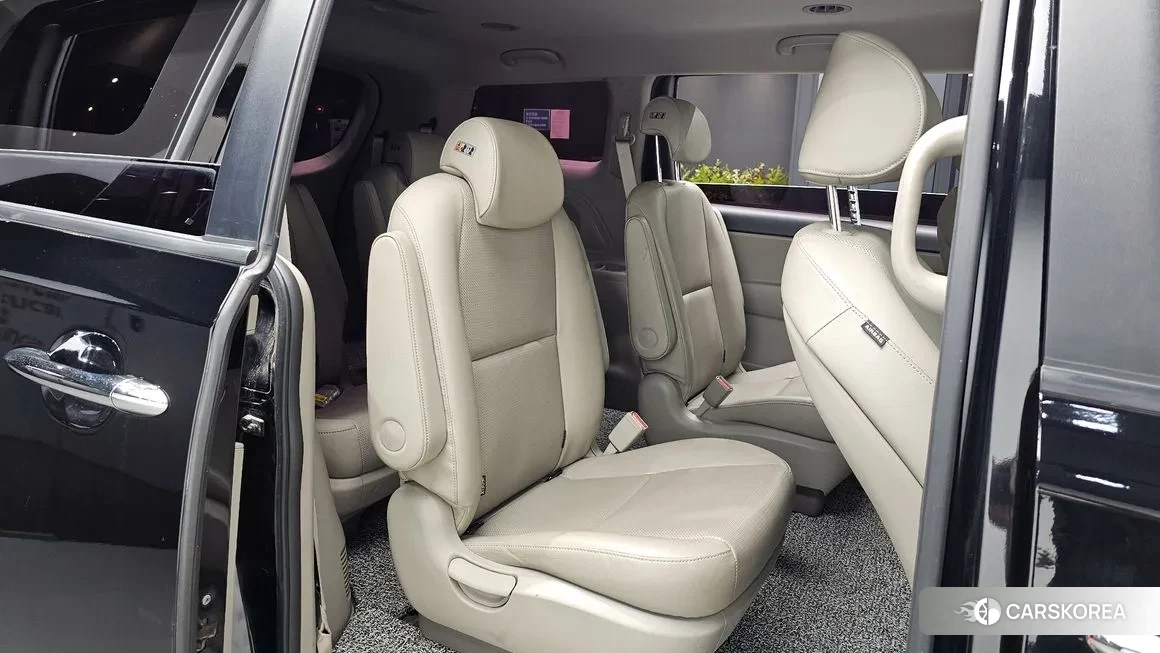 Kia The New Carnival 2018 Черный из Кореи, фото 3