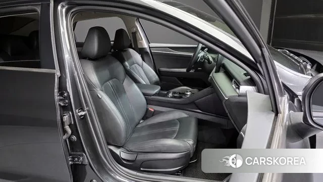 Kia K5 3rd generation 2020 Серый из Кореи, фото 3