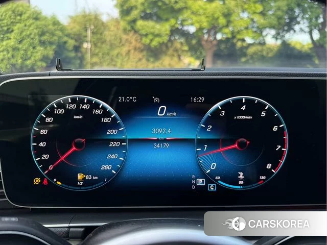 Mercedes-Benz GLE coupe 2021 Белый из Китая, фото 3