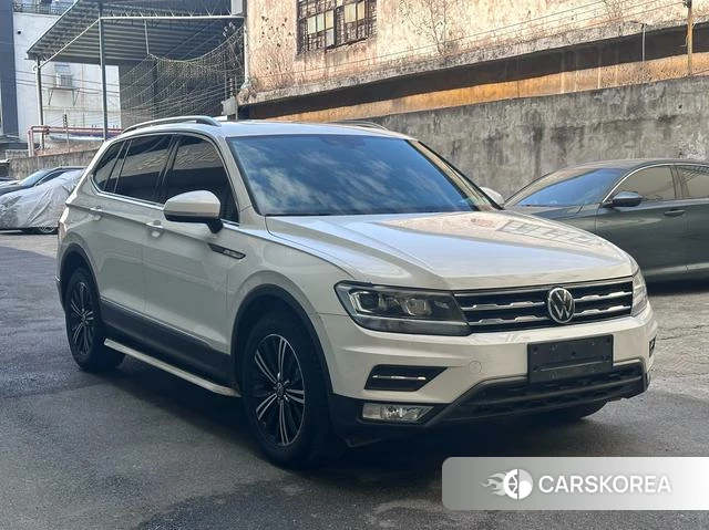 Volkswagen Tiguan L 2021 Белый из Китая, фото 3