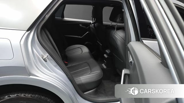 Audi Q2 2020 Серебристо-серый из Кореи, фото 3