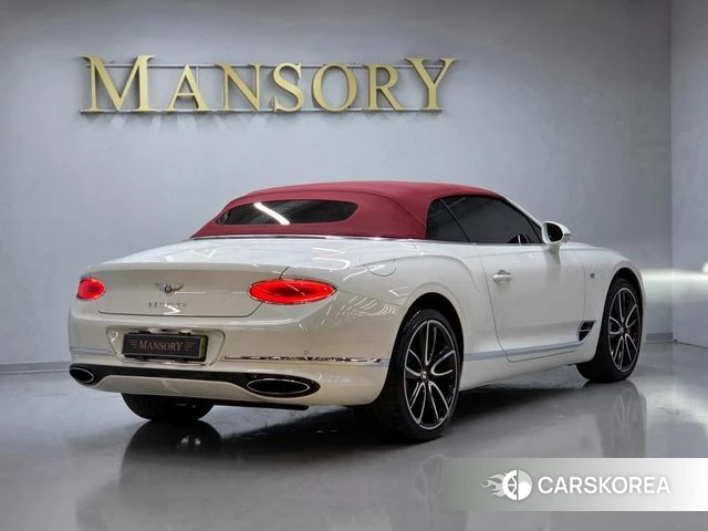 Bentley Continental GT 3rd Generation 2019 Белый из Кореи, фото 3