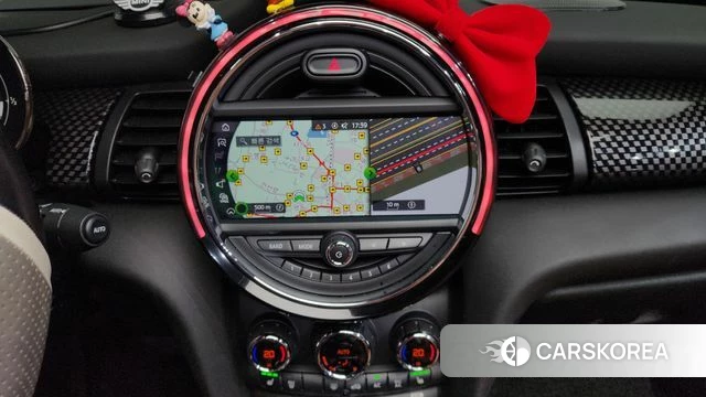Mini Cooper S Convertible 2021 Жемчужный цвет из Кореи, фото 3