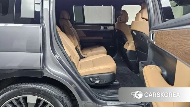 Hyundai Santa Fe (MX5) 2023 Серый из Кореи, фото 3