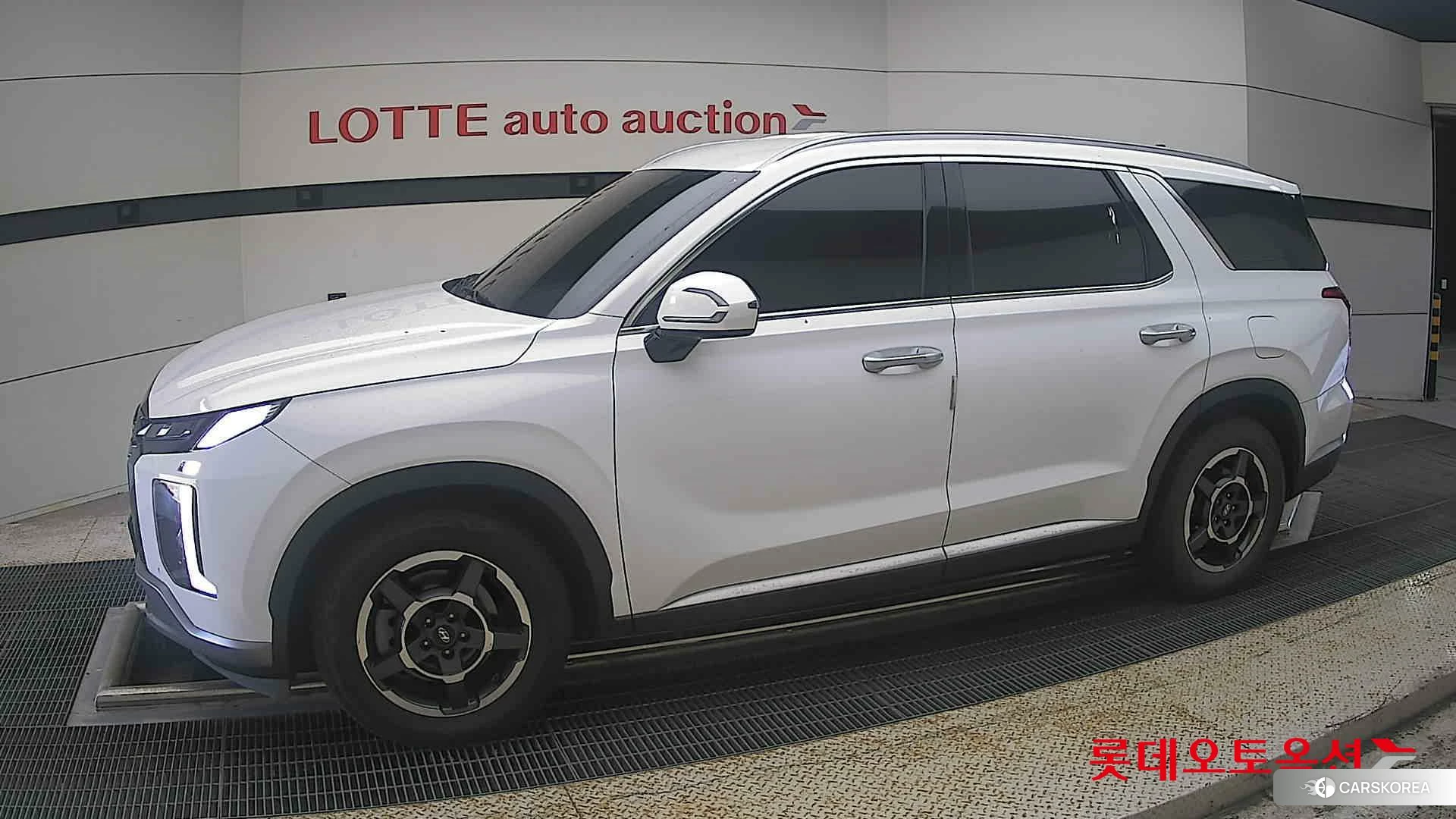 Hyundai Palisade 2023 Белый из Кореи, фото 3