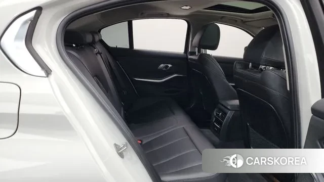 BMW 3 Series (G20) id 3478544 из Кореи 3