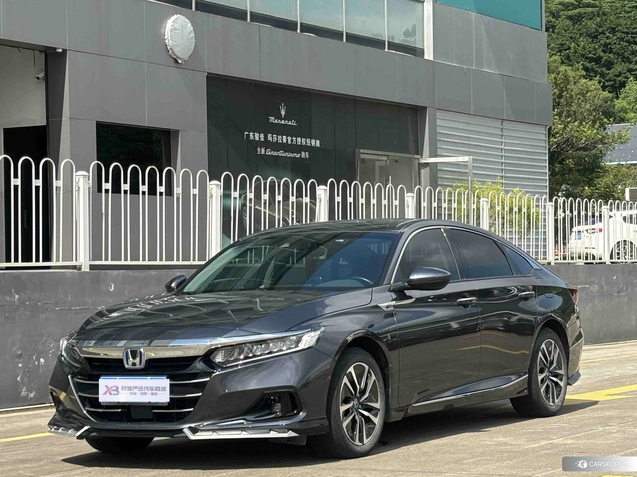 Honda Accord 2021 Темно-серый из Китая, фото 3