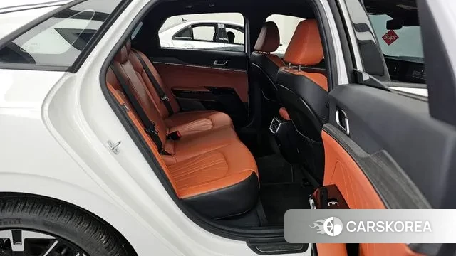 Kia The New K5 3rd generation 2024 Белый из Кореи, фото 3