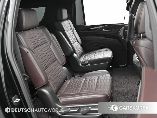 Cadillac Escalade 5th Generation 2023 Черный из Кореи, фото 3