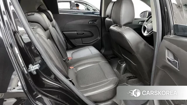 Chevrolet (GM Daewoo) The New Aveo Hatchback 2018 Черный из Кореи, фото 3