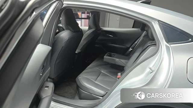 Toyota Prius 5th Generation 2024 Серый из Кореи, фото 3