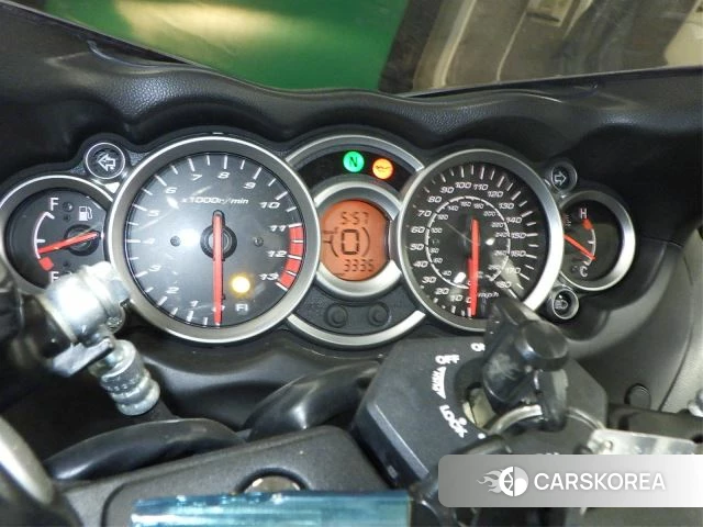 Проданный Suzuki GSX1300R HAYABUSA 2015 из Японии