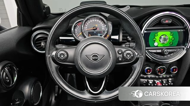 Mini Cooper Convertible 2019 Жемчужный цвет из Кореи, фото 3