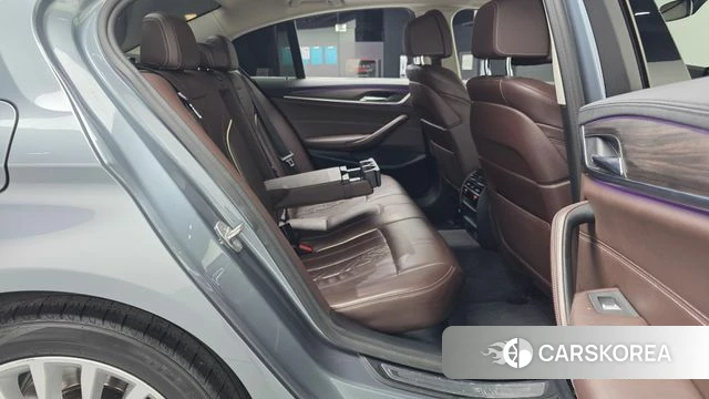 BMW 5 Series (G30) 2019 Серый из Кореи, фото 3